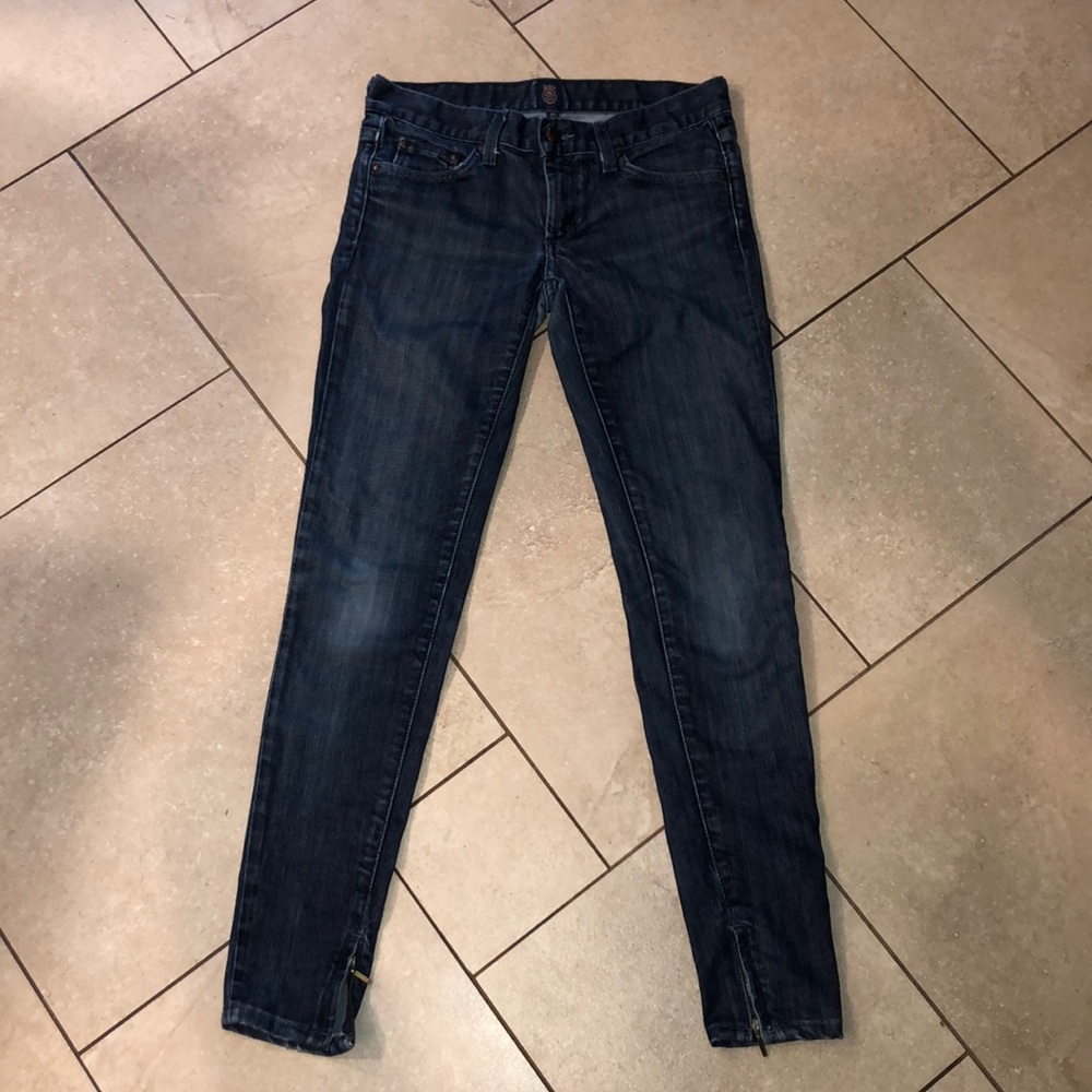 Anlo denim jeans with zippers on ankles